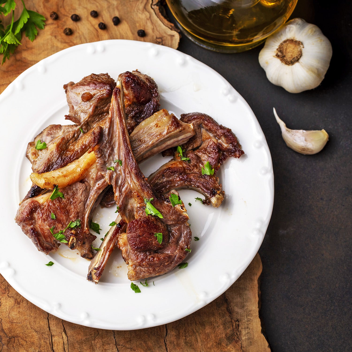 Garlic Lamb Chops 🍖 🧄