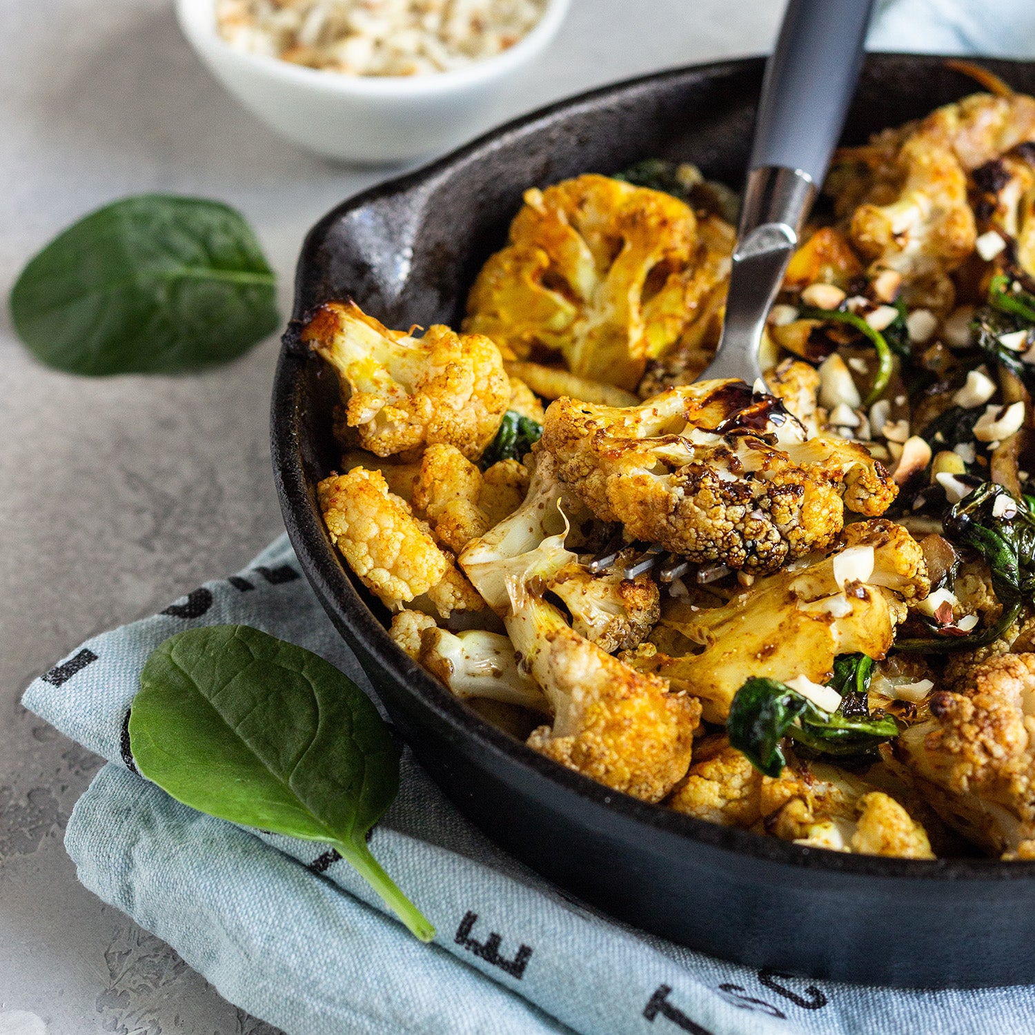 Maple Sriracha Roasted Cauliflower